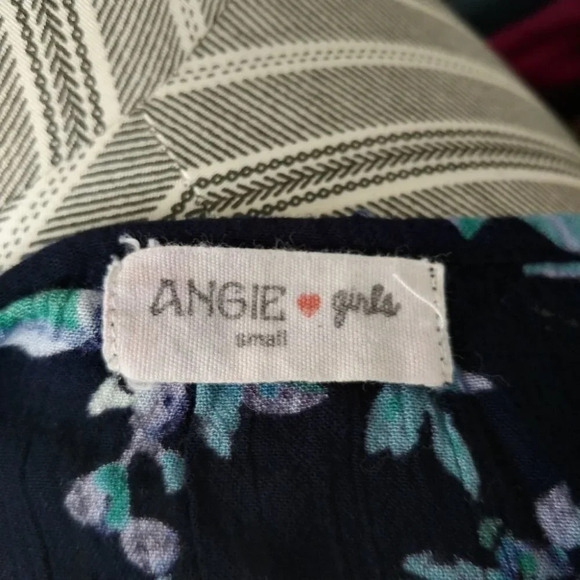 Angie Peasant-Style Bohemian Blouse, Crocheting, S - Picture 7 of 8